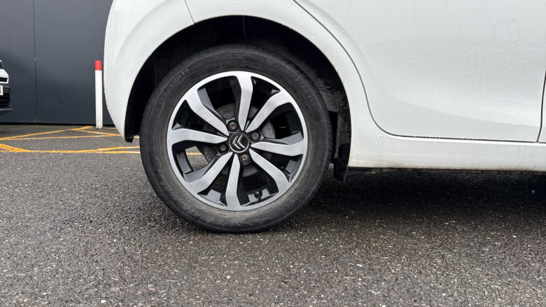 Citroen C1 1.2 PureTech Flair 5dr Petrol Hatchback